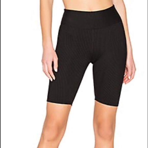 Year of Ours Black Ribbed Biker Short - Picture 1 of 6